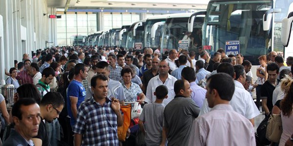 Bayram tatili uzadı koltuklar doldu taştı