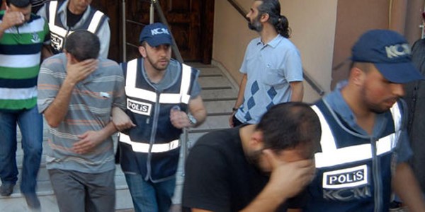 'Sınav çetesi' davasında iki tahliye