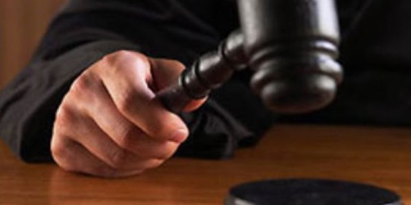 Satt��� silah�n paras� i�in tecav�ze 28 y�l 4 ay hapis