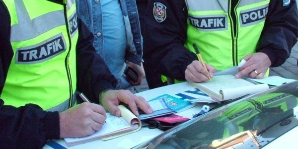 Trafik cezaları yağmur gibi geldi