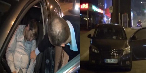 Direksiyon ba��nda uyuya kald�