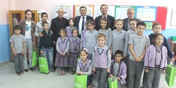 Öğretmenin çağrısına kulak verdiler