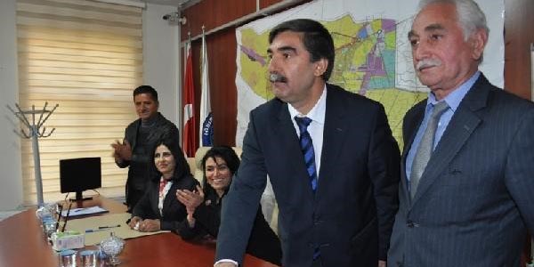 Iğdır Belediye Başkanlığına BDP'li Malk seçildi