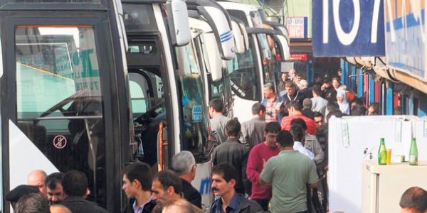 Otogarda bayram yoğunluğu/ Video