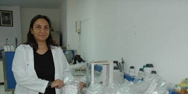 Ziraat Odas�'nda 15 TL'ye toprak analizi