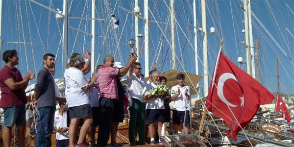 Trkiye'nin ilk renci gemisi dnya birincisi oldu
