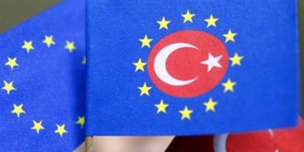AB ilerleme raporunda iki değişiklik