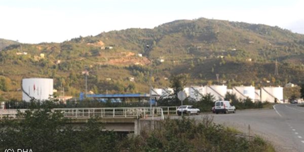 Akaryakıt dolum tesisinde patlama: 7 yaralı