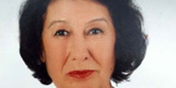 Merdivenden yuvarlanarak öldü