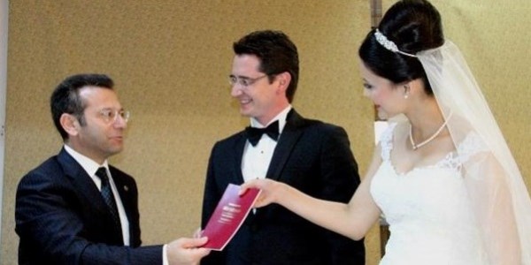 Vali Aksoy, nikah şahitliği yaptı