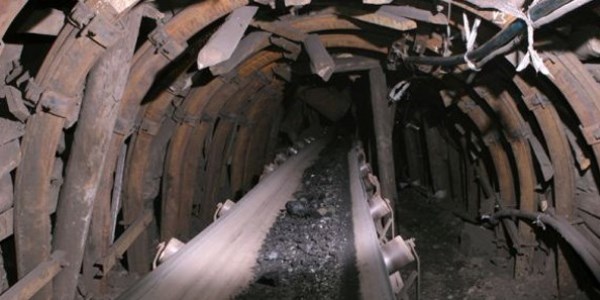 Maden oca��nda g���k: ���iler kurtar�ld�