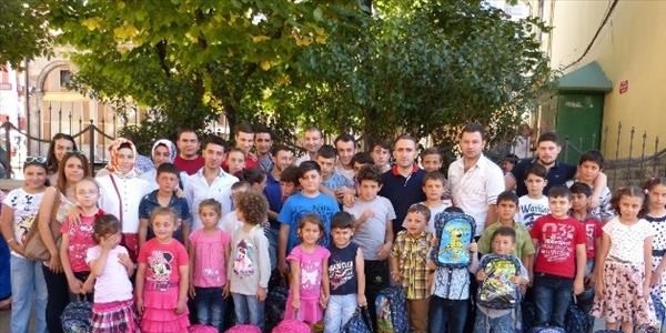 Trabzon Belediyesi Gençlik Meclisinden eğitime destek