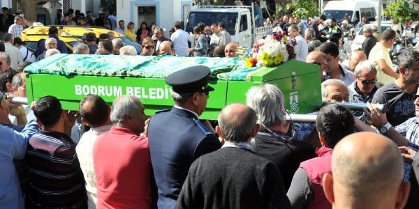 Kalp krizinden ölen zabıta memuru toprağa verildi