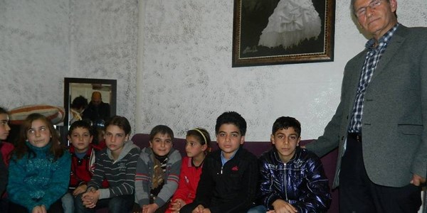 Savaşın çocukları için okul istiyorlar