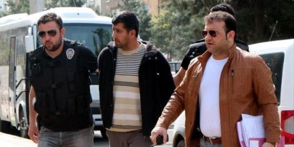 Banka soydu, aynı bankaya borcunu ödedi