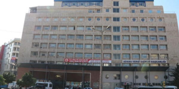 Adana vergi dairesinde çelik hasırlı önlem
