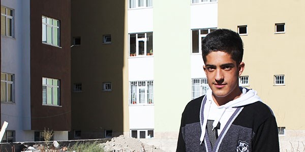 Van depreminin mucize ismi okumak istiyor