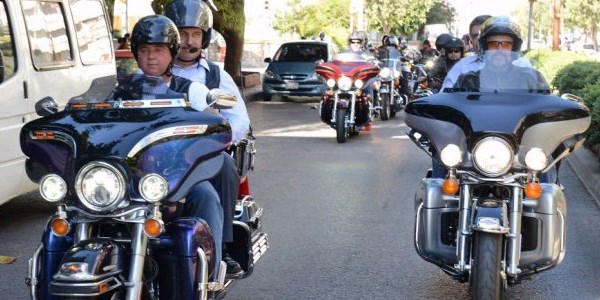 Motosiklet tutkunları Kumluca'da