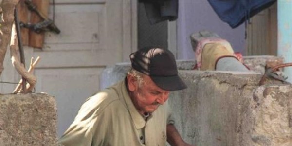 Belediyenin sahip çıktığı şahıs huzurevine yerleştirildi