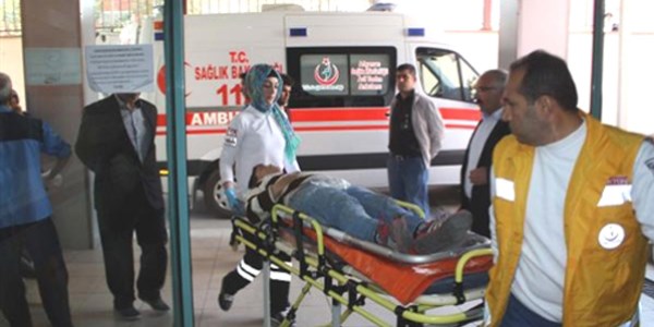 Adıyaman'da otomobilin çarptığı çocuk yaralandı