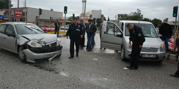 �zmir-Ayd�n asfalt�na radarl� ��z�m