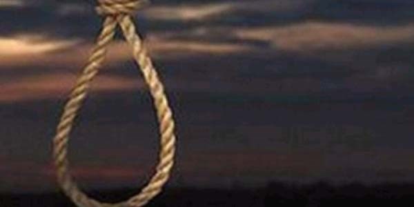 Karam�rsel'de intihar