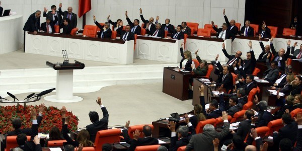 Kısa dönem askerlik 4 aya insin teklifi kabul edilmedi
