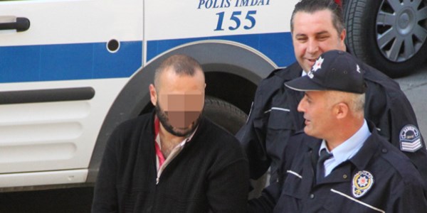 Hastane �n�nden �ald��� taksi ile evine gitti