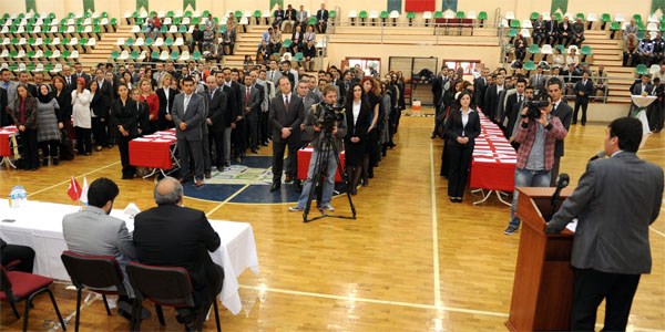 150 sözleşmeli personel yemin etti