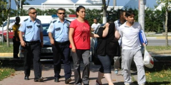 'Dedemi annem öldürdü Hakim Bey'