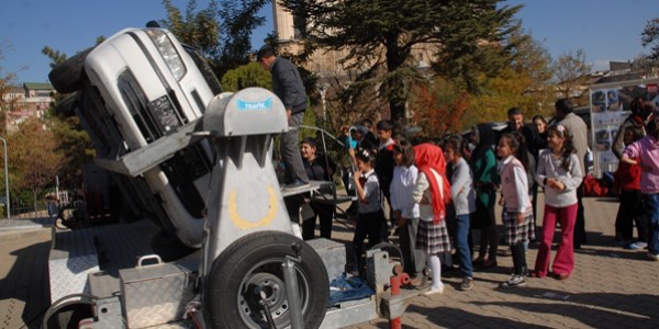 Vatandaşlara kaza anı yaşatıldı