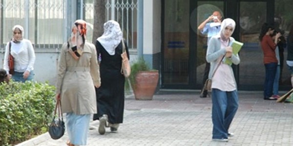 YÖK af çıkarmak için düğmeye bastı