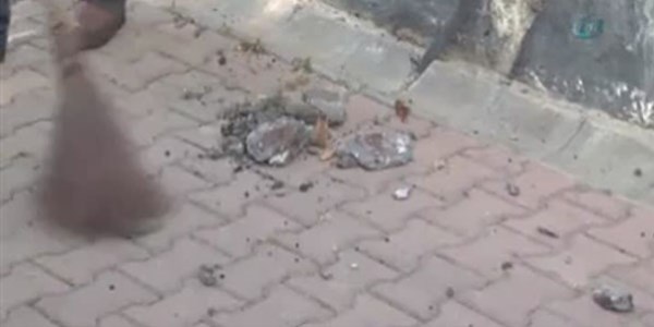 Boğaziçi köprüsü bakımsızlıktan dökülüyor