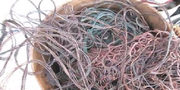 Gürün'de kablo hırsızları suçüstü yakalandı