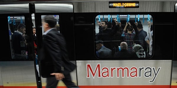 Marmaray esnafın yüzünü güldürdü