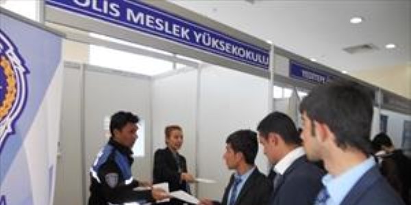 Şanlıurfalı 33 genç pomem öğrencisi olmaya hak kazandı