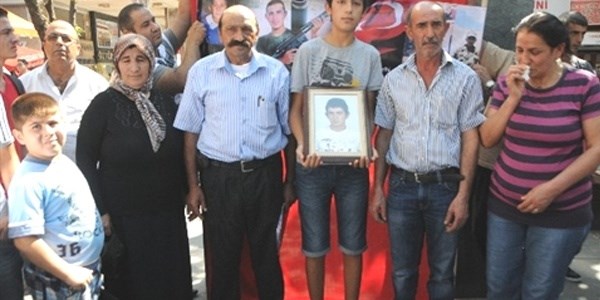 İntihar eden erlerin aileleri Meclis'e çıkacak