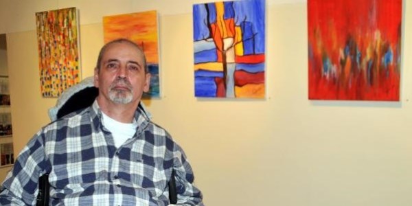 Hayata resimle tutunan emekli ��retmen sergi a�t�