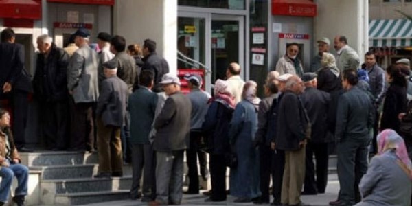 Geç emekli olanın maaşı da fazla olacak