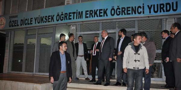 Öğrenci yurduna molotof ve taşlı saldırı