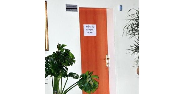 Van Valisi Do�an'�n, istedi�i m�fetti�ler geldi
