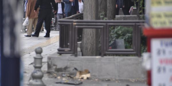 Merkez Bankas� �n�nde ��pheli �anta alarm�