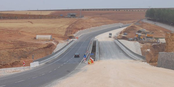 Ziyaret çayı köprüsü faaliyete geçti