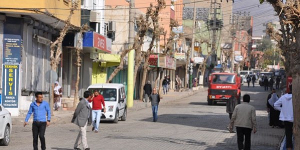 Silopi'de kepenkler a��lmad�