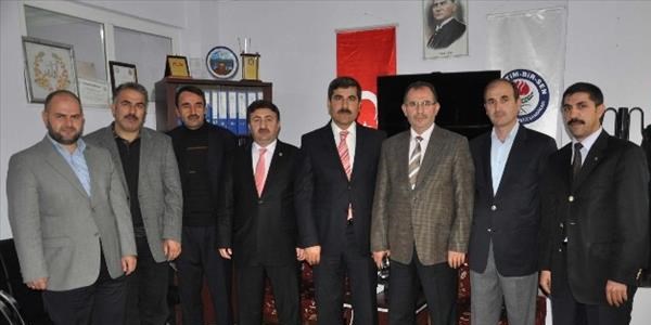 Diyanet-Sen Genel Ba�kan Vekili �zkan Mu�'ta