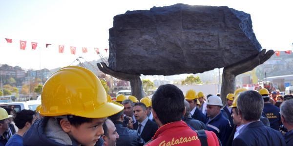 Zonguldak'ta madenci an�t� a��ld�