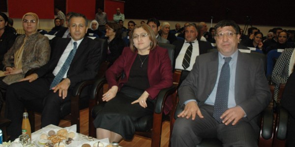 Bakan Şahin'den, Cezaevinde kalan çocuklar için müjde