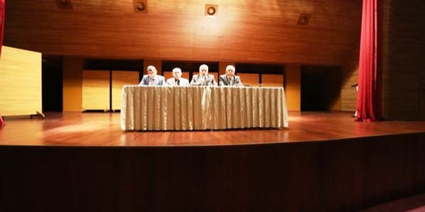 Serdivan Belediyesi'nden öğrencilere YGS ve LYS desteği
