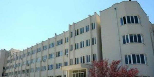 Öğretim görevlileri not karşılığı öğrencileri taciz etti