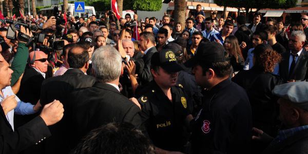 'Gavat' tartışmasında 9 kişiye 186'şar lira ceza